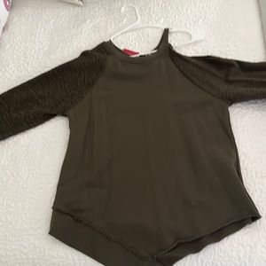 Evereve, olive green, asymmetrical, shoulder, cut out top